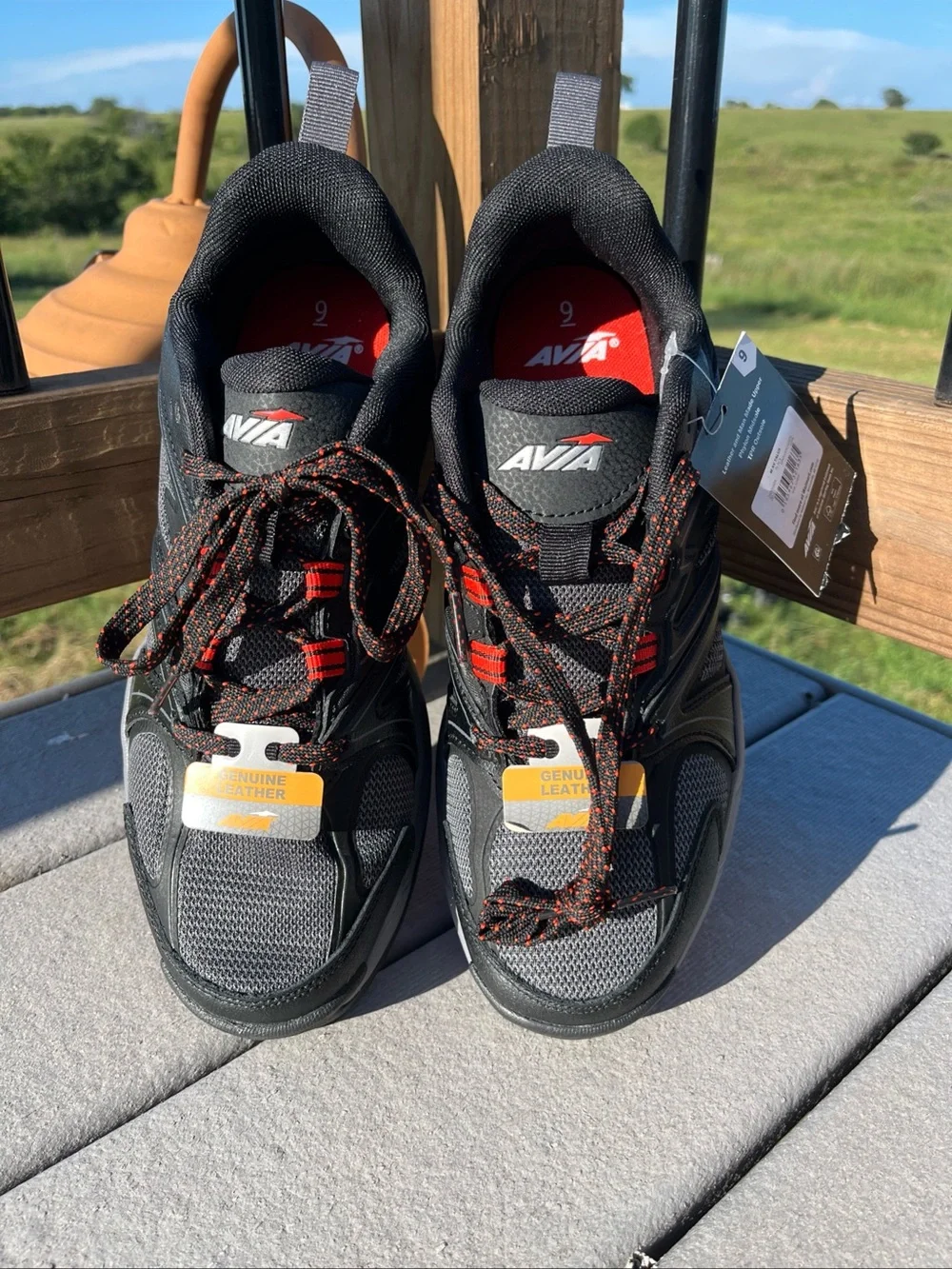 Avia Men’s Talus Rugged Walking Shoes Size 9 Black
